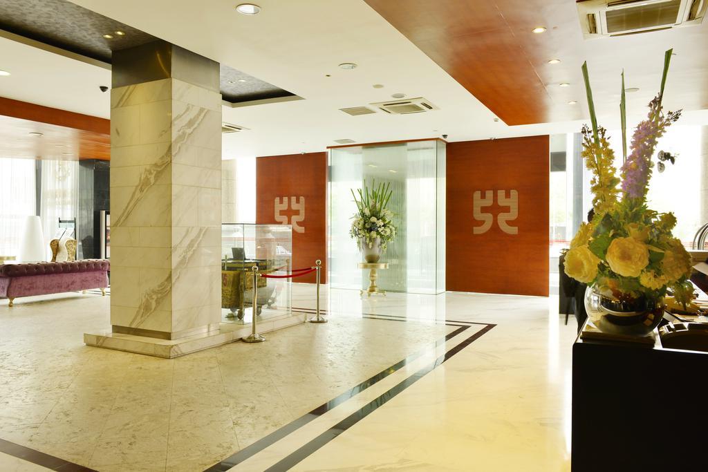 Kingtown Hotel Hongmei Shanghai Exterior foto